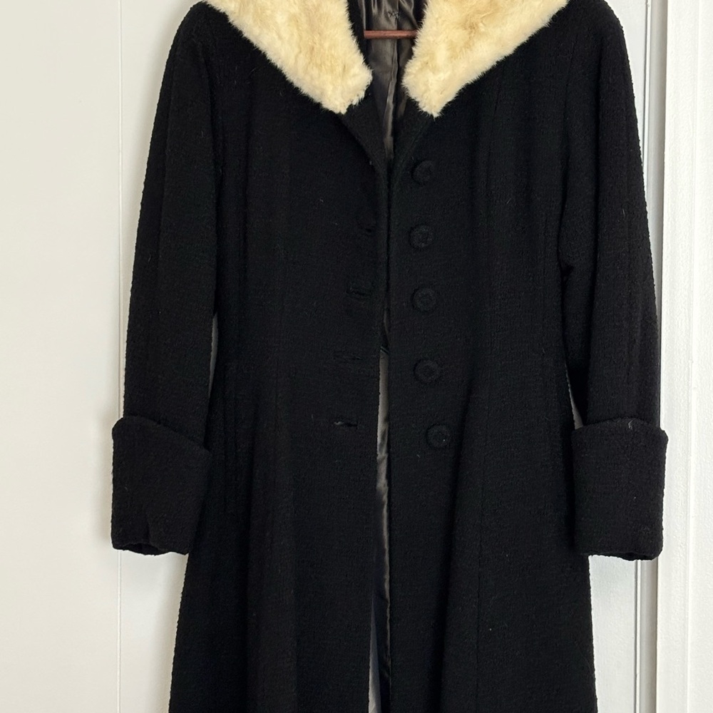 Vintage Poodle Cloth Coat, Black with Cream Collar and Silver Internal Lining.